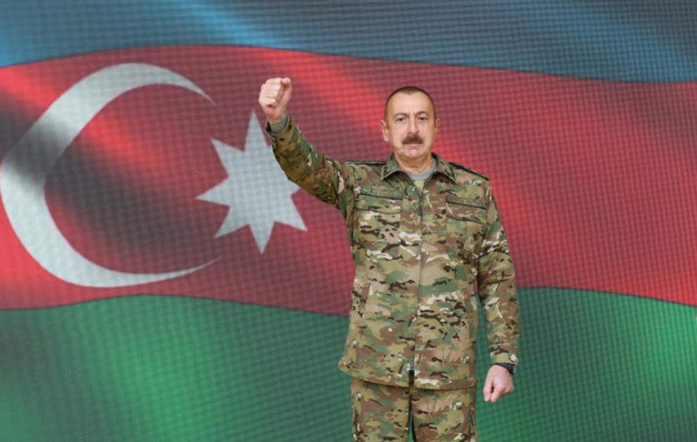 Le président Ilham Aliyev partage une publication relative à l’anniversaire de la libération de Coucha VIDEO