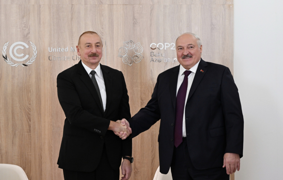 Le président Ilham Aliyev rencontre son homologue biélorusse Alexandre Loukachenko MIS A JOUR VIDEO