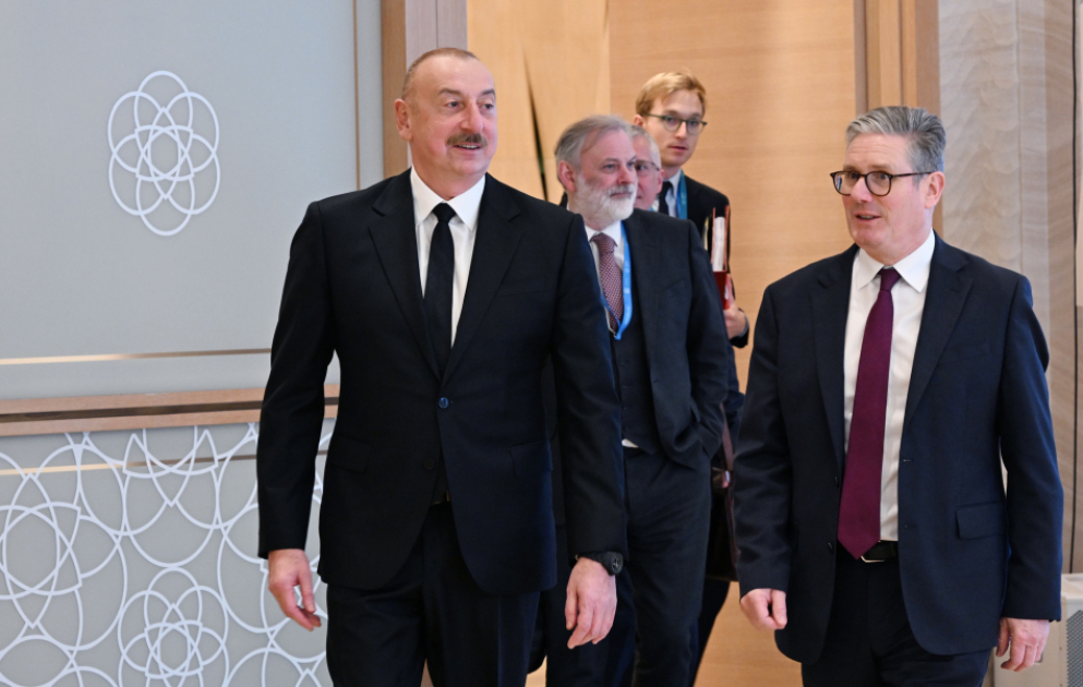 Prezident İlham Əliyev Böyük Britaniyanın Baş naziri ilə görüşüb  YENİLƏNİB VİDEO