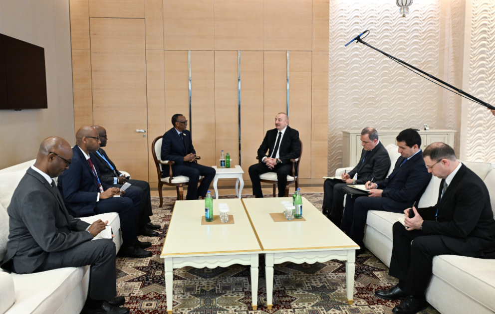 Azərbaycan Prezidenti İlham Əliyev Ruanda Prezidenti ilə görüşüb  YENİLƏNİB VİDEO