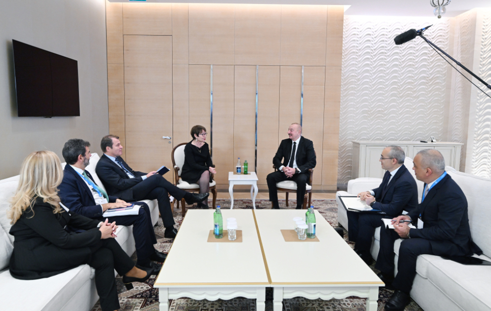 President Ilham Aliyev met with President of European Bank for Reconstruction and Development VIDEO