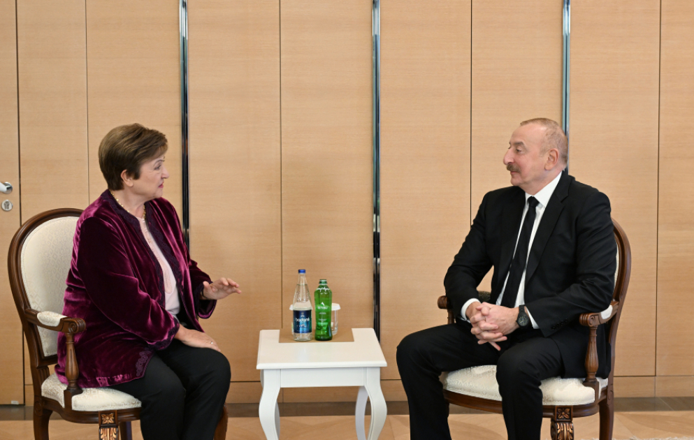 Präsident Ilham Aliyev trifft sich mit geschäftsführende Direktorin des IWF AKTUALISIERT VIDEO