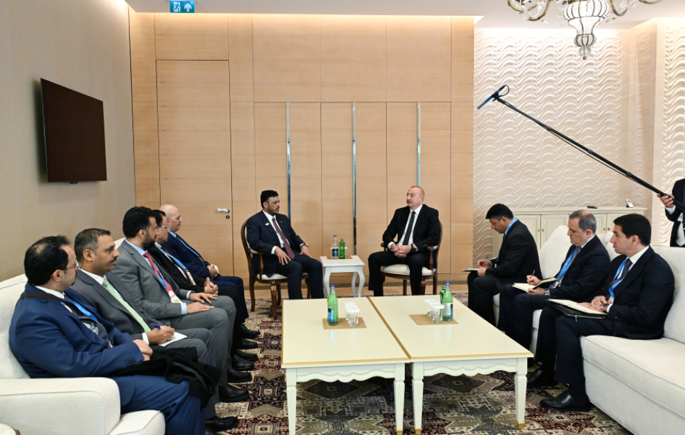Le président Ilham Aliyev rencontre le vice-président du Yémen Abdulla Al-Alimi MIS A JOUR VIDEO