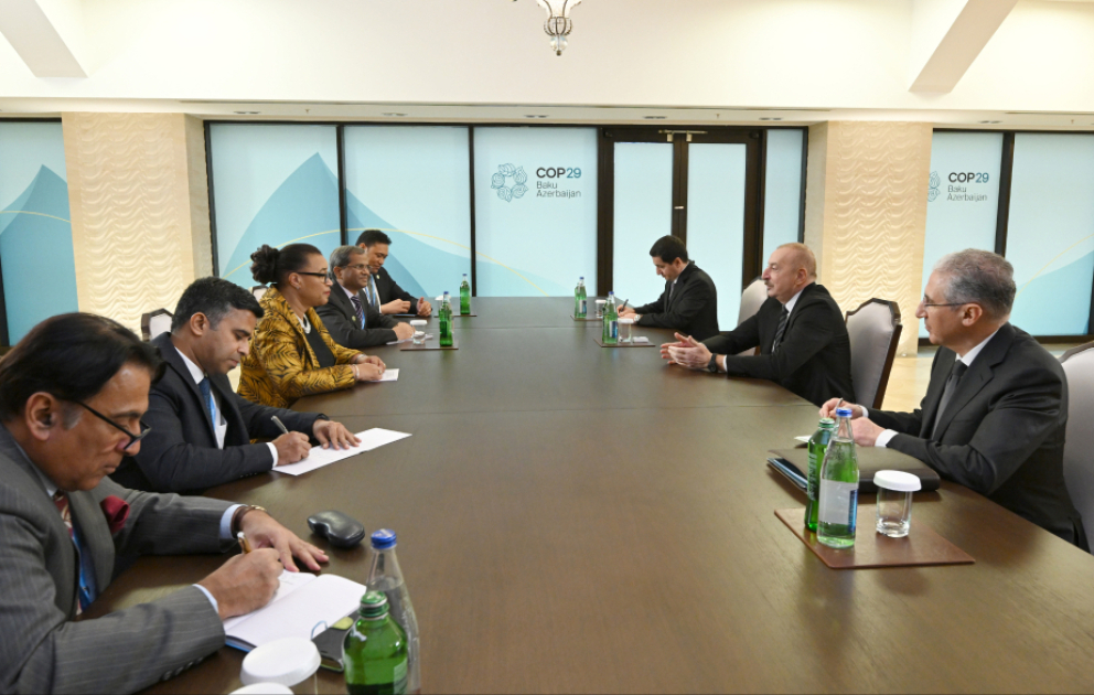 Präsident Ilham Aliyev trifft Generalsekretärin des Commonwealth of Nations AKTUALISIERT VIDEO