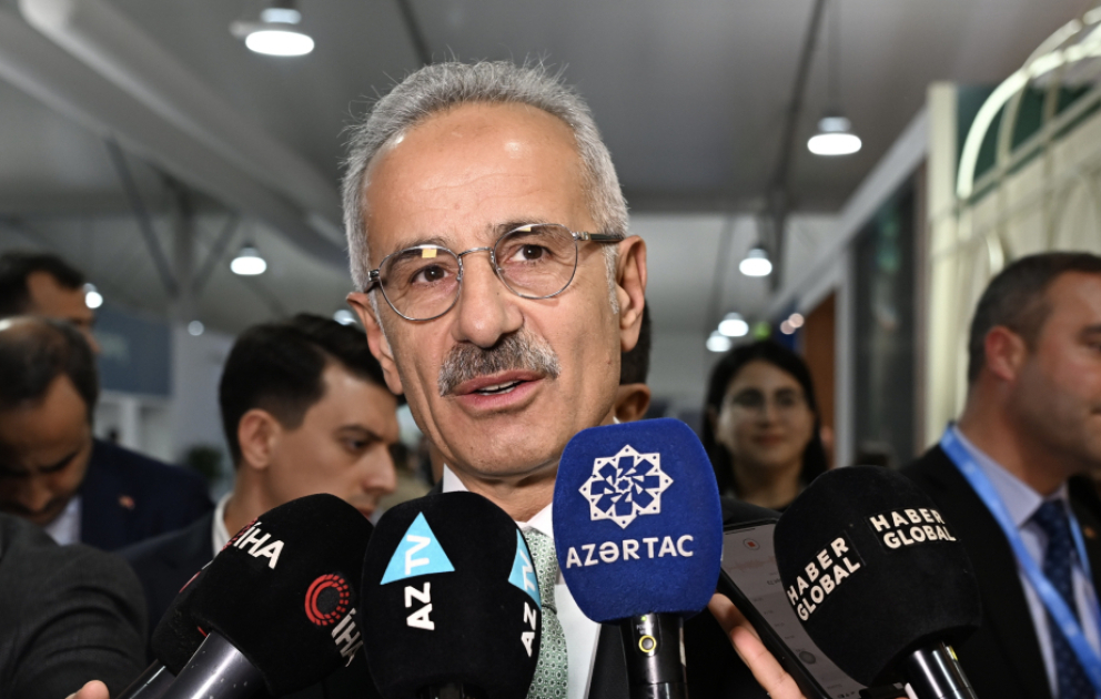 Türkiyəli nazir: Ətraf mühiti qorumaq üçün üzərimizə düşən məsuliyyəti dərk etməliyik VİDEO