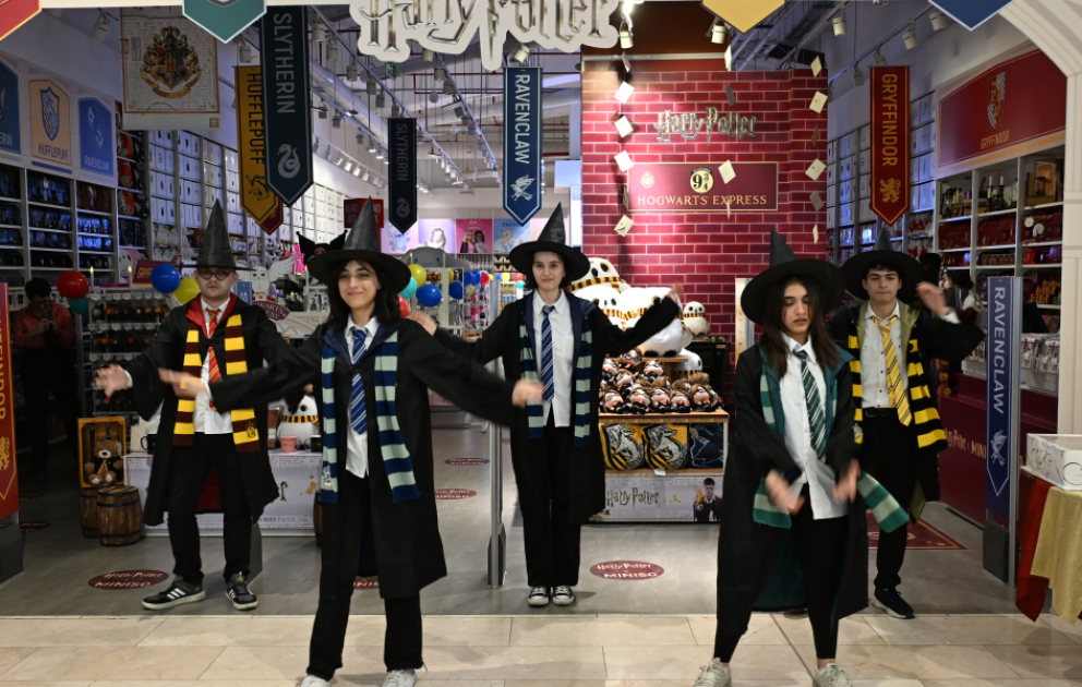 ®  MINISO brendi Bakıda Harri Potter məhsullarının ilk satış günü təqdimatına dair tədbir keçirib VİDEO