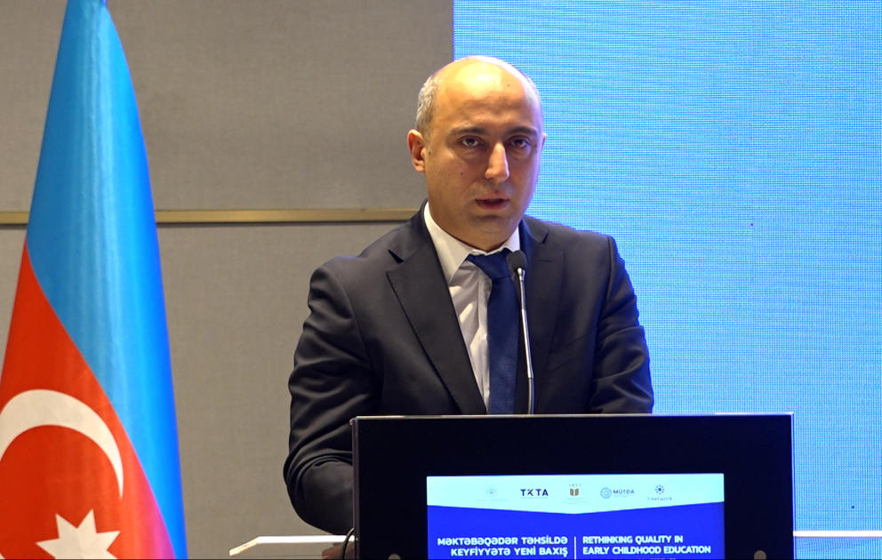 Эмин Амруллаев: В сентябре 2026 года планируется открыть 100 тысяч дополнительных мест для дошкольной подготовки ВИДЕО