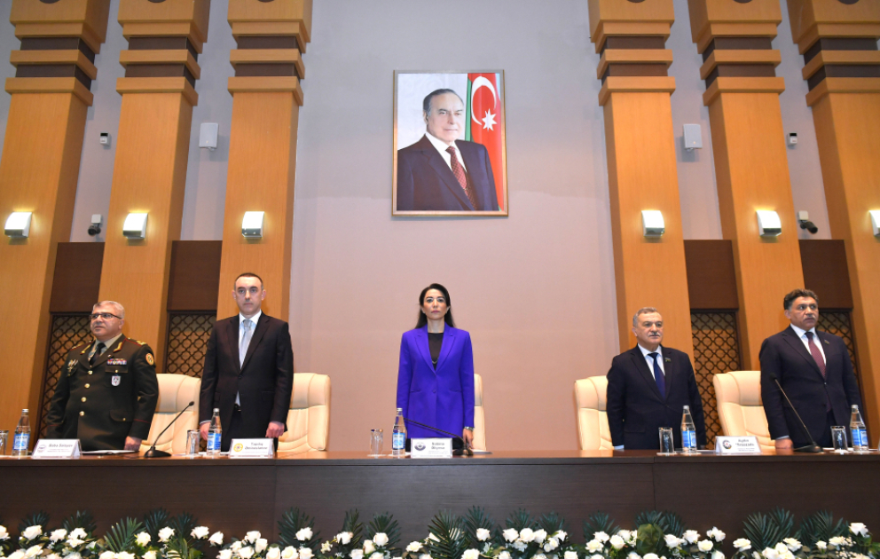 “Ulu Öndər Heydər Əliyev və Azərbaycan Respublikasında insan hüquqlarına əsaslanan islahatlar” mövzusunda konfrans keçirilib VİDEO