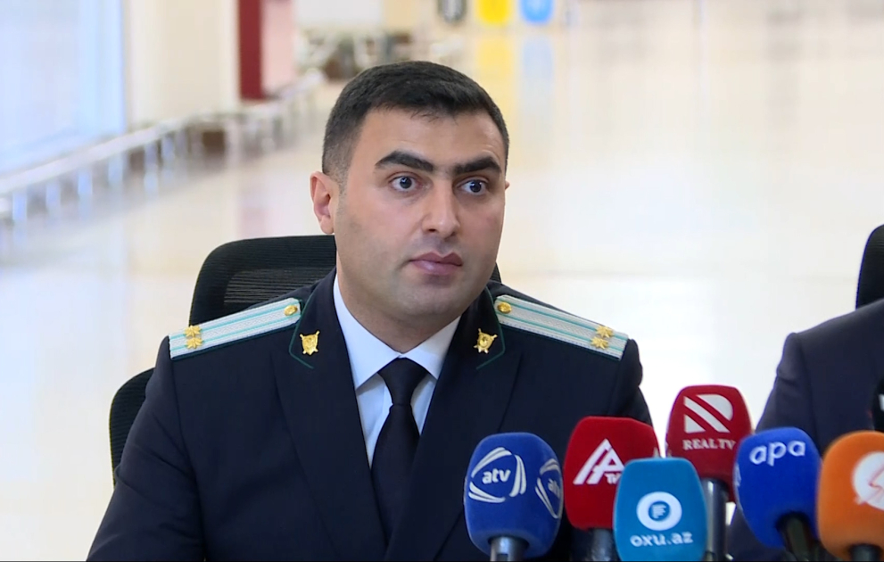 Генеральная прокуратура: В связи с аварийной посадкой самолета AZAL возбуждено уголовное дело ВИДЕО