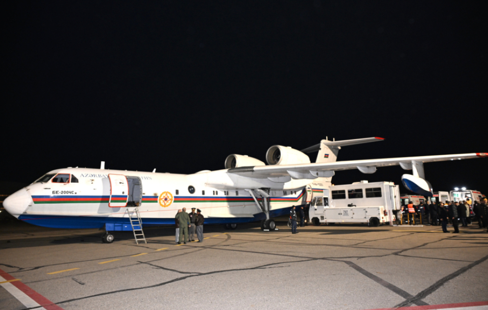 Injured passengers from plane crash transported to Baku VIDEO