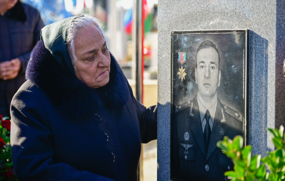 В день рождения Национального героя Полада Гашимова почтена его память ВИДЕО