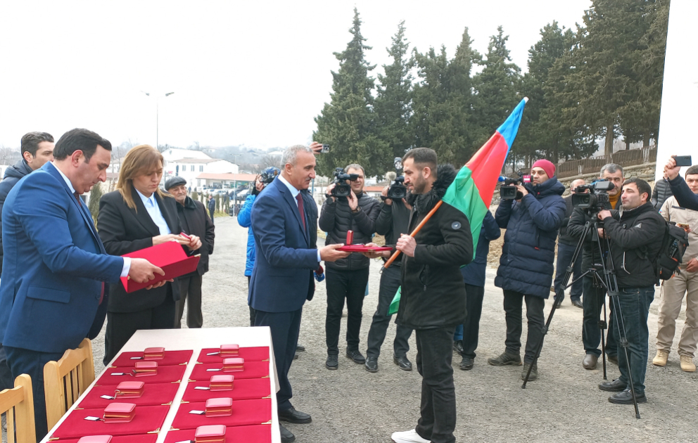 Daha 28 keçmiş məcburi köçkün ailəsi doğma yurda qovuşub VİDEO