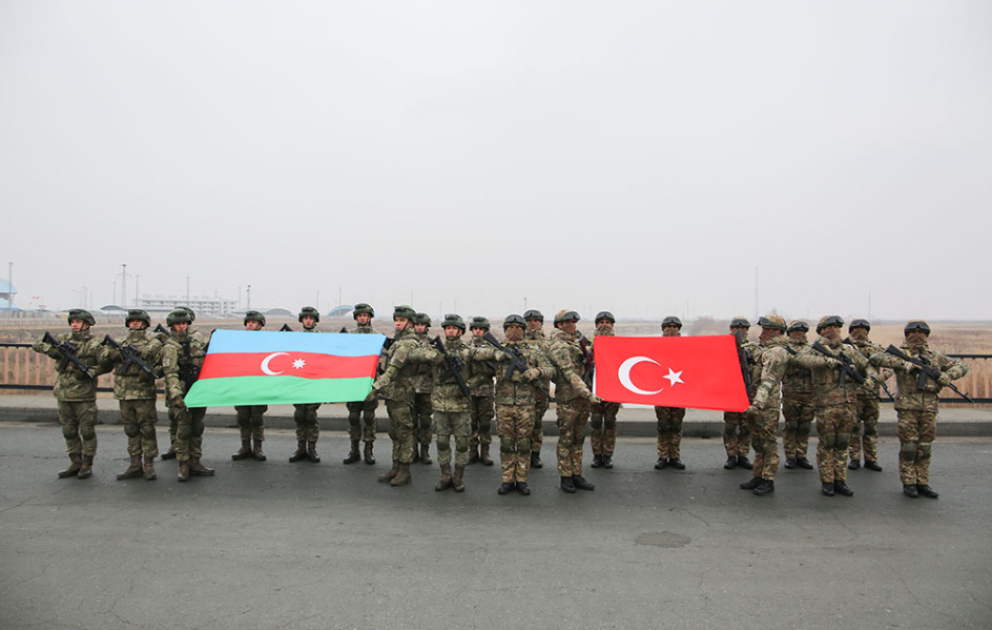 Əlahiddə Ümumqoşun Ordunun hərbi qulluqçuları Qarsda birgə qış təlimində iştirak edəcəklər VİDEO