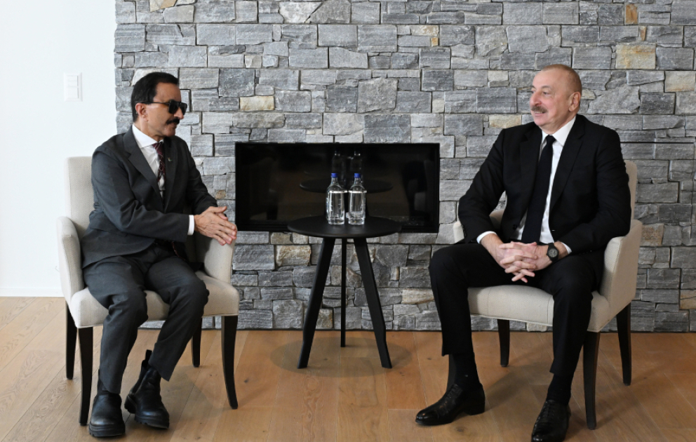 Davos: Präsident Ilham Aliyev trifft sich mit CEO von DP World AKTUALISIERT VIDEO