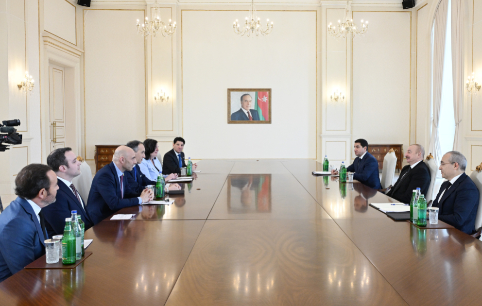 Prezident İlham Əliyev İsrail İqtisadi Forumunun həmtəsisçisi və İdarə Heyətinin üzvünü qəbul edib YENİLƏNİB VİDEO