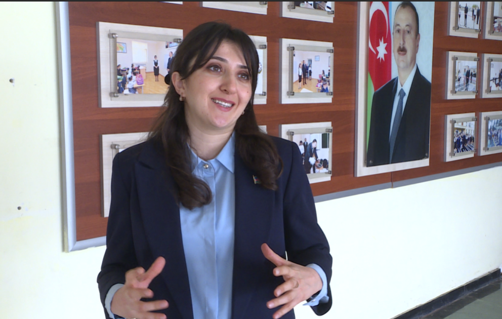 Parlaq gələcəyimizə imza atanlar – Örnək müəllim Mətanət Kərimovanı tanıyaq VİDEO