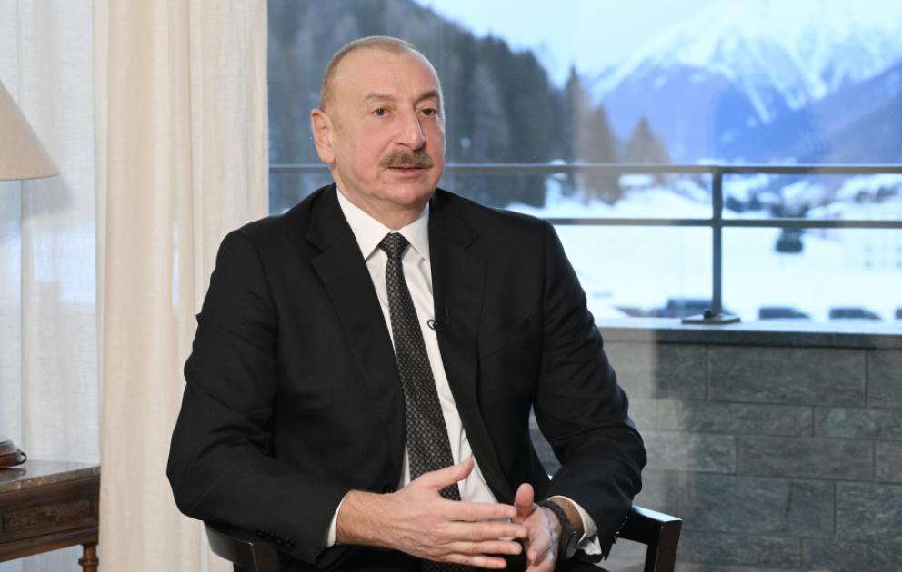 Azərbaycan Prezidenti: Heç bir ölkənin daxili işlərinə qarışmamağa əsaslanan siyasətimiz beynəlxalq arenada dəstəklənir VİDEO