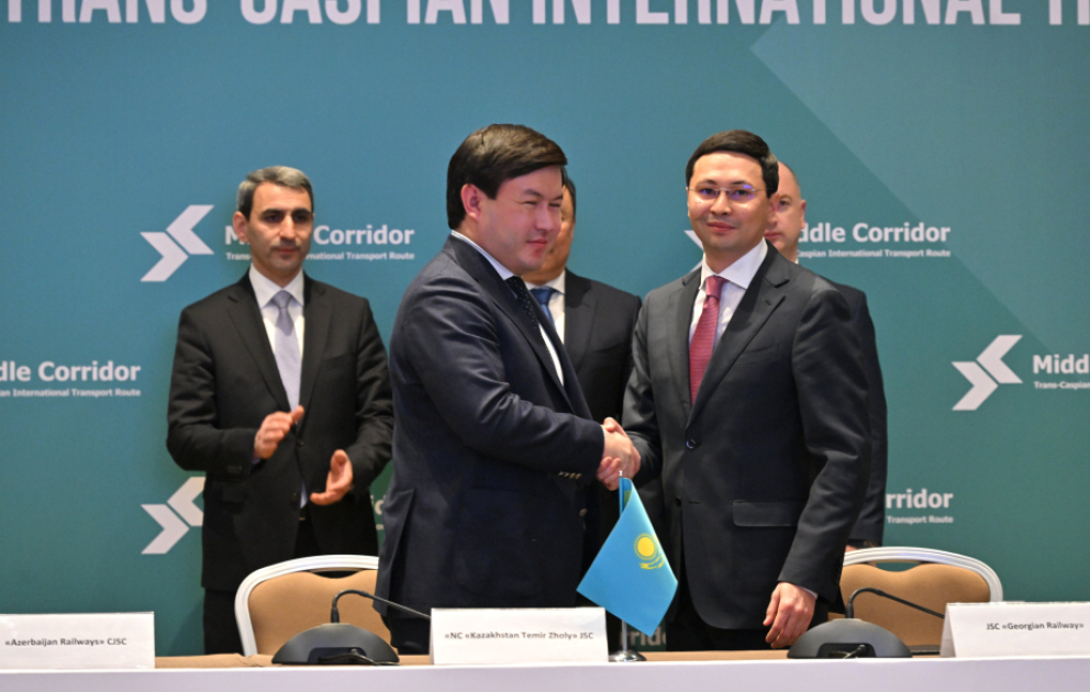 Signing ceremony held at General Meeting of International Association of Trans-Caspian International Transport Route VIDEO