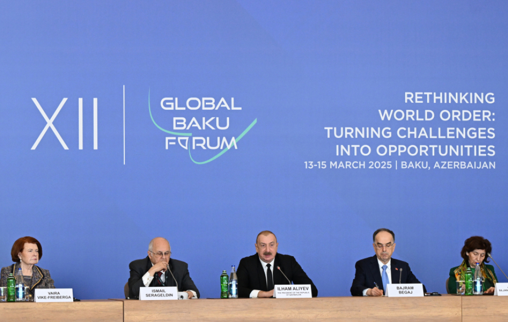Prezident İlham Əliyev: Qlobal Bakı Forumu qlobal gündəlikdəki mühüm məsələlərin həllində aparıcı beynəlxalq platformalardan biridir - YENİLƏNİB VİDEO
