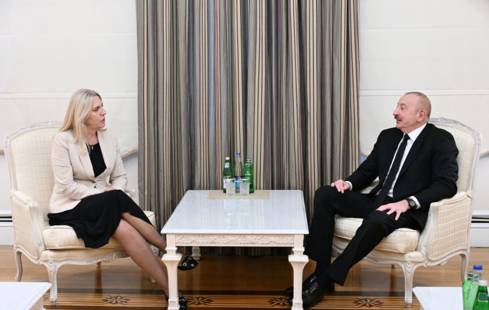 Rencontre du président azerbaïdjanais avec la présidente de la Présidence collégiale de Bosnie-Herzégovine MIS A JOUR VIDEO