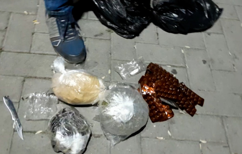 Bakıda narkoşəbəkə üzvü saxlanılıb VİDEO