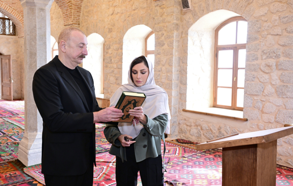 Le président Aliyev et son épouse assistent à plusieurs inaugurations à Choucha et inspectent les travaux de construction en cours MIS A JOUR VIDEO