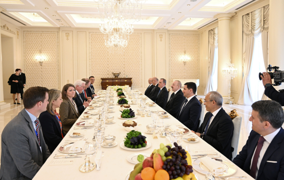 Offizielles Mittagessen zu Ehren von Bundespräsident Frank-Walter Steinmeier VIDEO