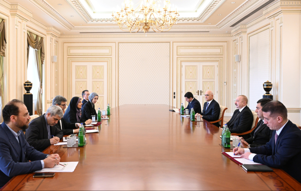 Prezident İlham Əliyev İranın yol və şəhərsalma nazirini qəbul edib YENİLƏNİB VİDEO