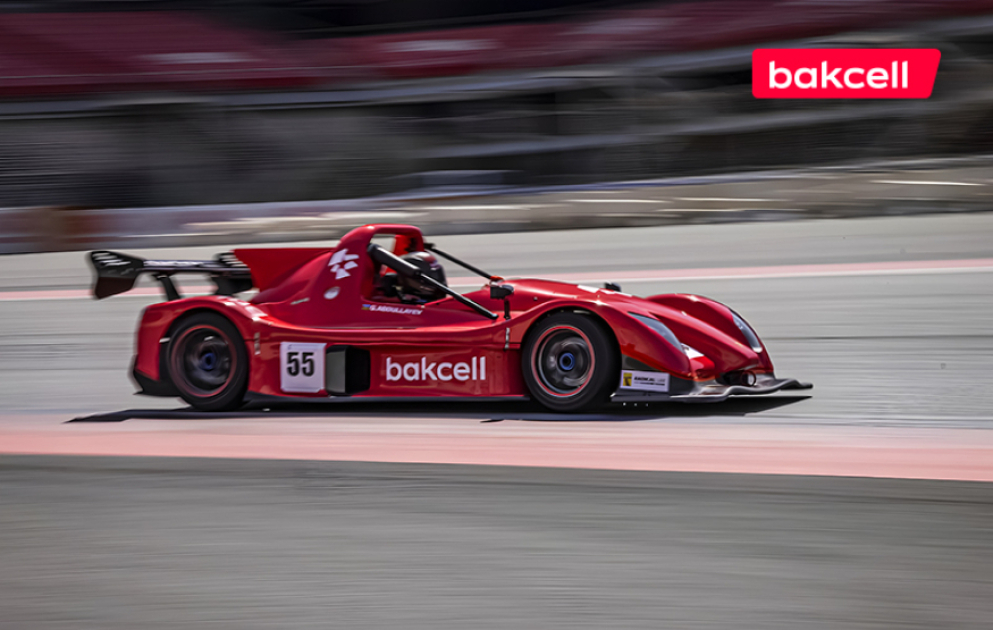 ® Автомобиль Bakcell под номером 55 на престижных гонках ВИДЕО