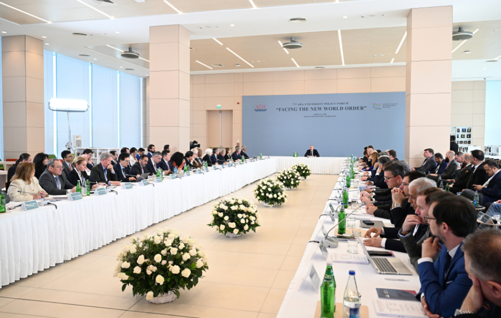 ADA Universitetində Prezident İlham Əliyevin iştirakı ilə "Yeni dünya nizamına doğru" mövzusunda beynəlxalq forum keçirilib YENİLƏNİB  VİDEO
