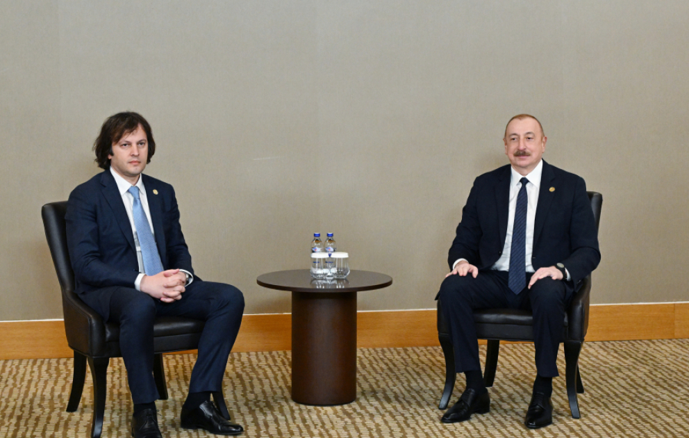 Präsident Ilham Aliyev trifft georgischen Premierminister in Antalya AKTUALISIERT VIDEO