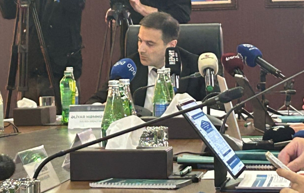 Ötən il bank sektorunun kredit portfelinin dollarlaşması tarixi minimuma düşüb VİDEO