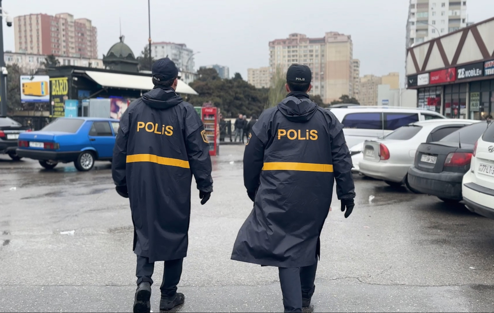 DİN: Yola çıxarkən ehtiyatlı olun, yol hərəkəti qaydalarına ciddi riayət edin, piyadalara qarşı diqqətli davranın VİDEO