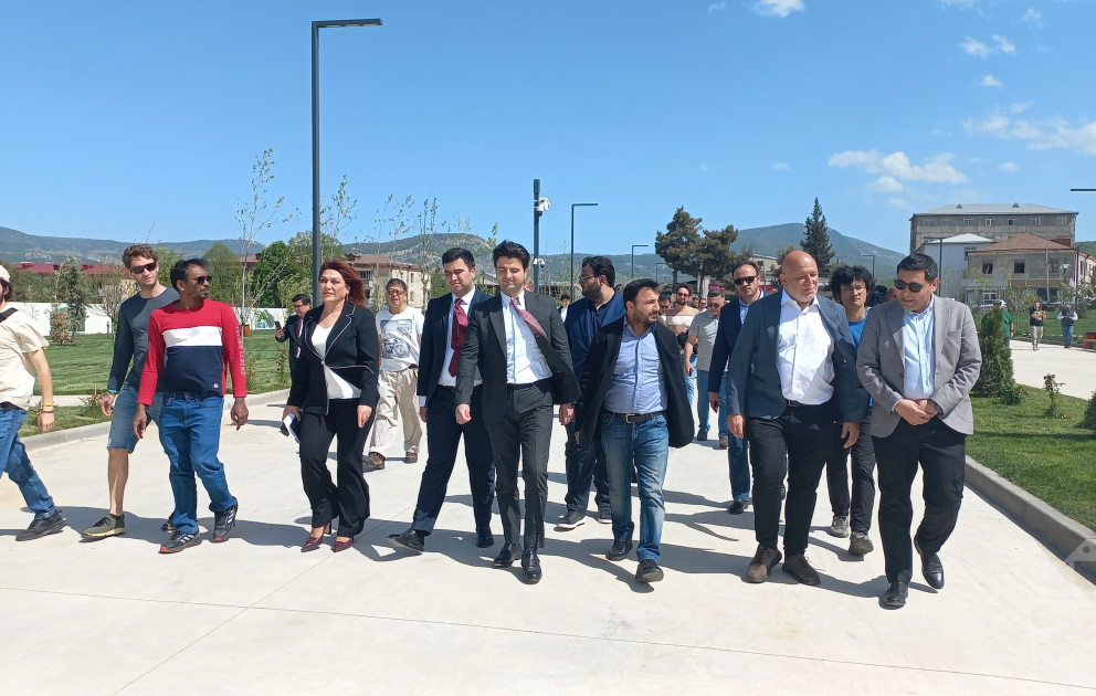 Dünya səyyahları Xankəndidə  YENİLƏNİB FOTO VİDEO