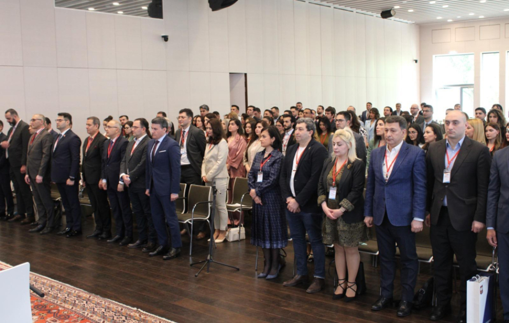 Berlində Azərbaycanlı Həkimlərin Qurultayı keçirilib VİDEO
