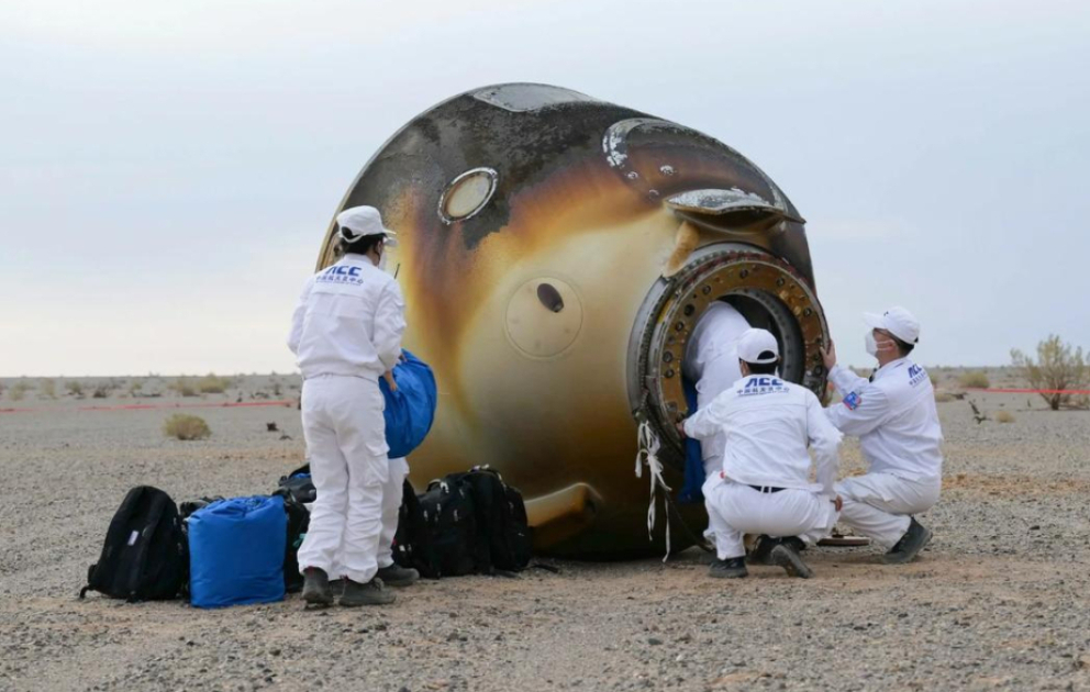 Çinin “Şencou-19” missiyasının astronavtları Yerə qayıdıblar VİDEO