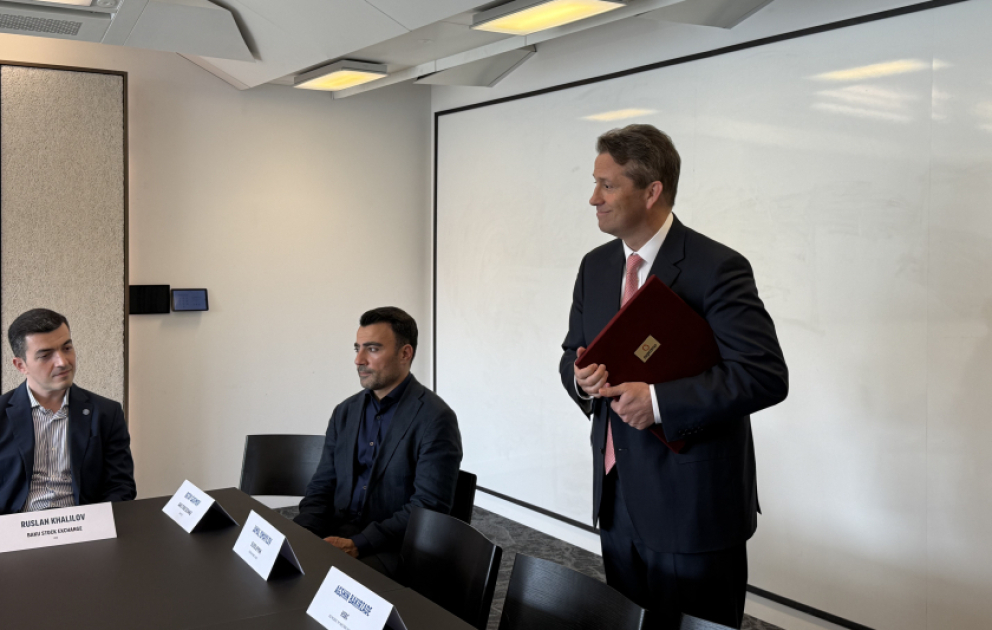 Londonda Azərbaycan–Böyük Britaniya biznes əlaqələrinə həsr olunmuş tədbir keçirilib VİDEO