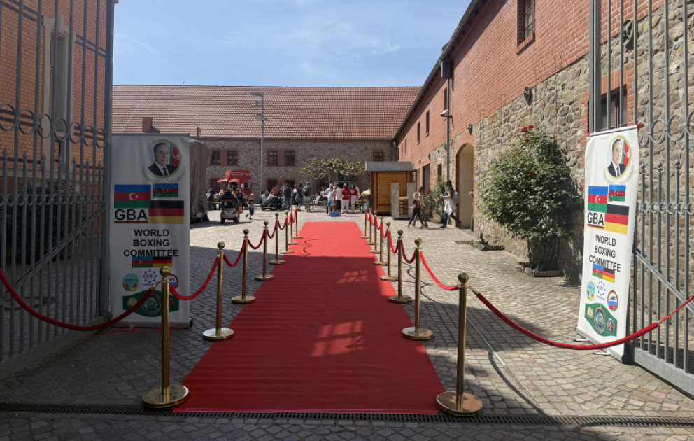 Almaniyanın Barleben şəhərində Ulu Öndər Heydər Əliyevin xatirəsinə həsr olunmuş idman festivalı keçirilib REPORTAJ VİDEO