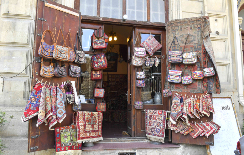 Mən turist olsaydım VİDEO