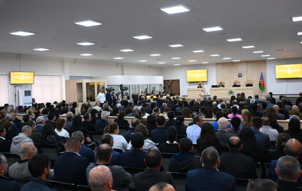 Beweise für Bestätigung der Besetzung aserbaidschanischer Gebiete durch Armenien durch internationale Organisationen und ausländische Medien vor Gericht untersucht VIDEO