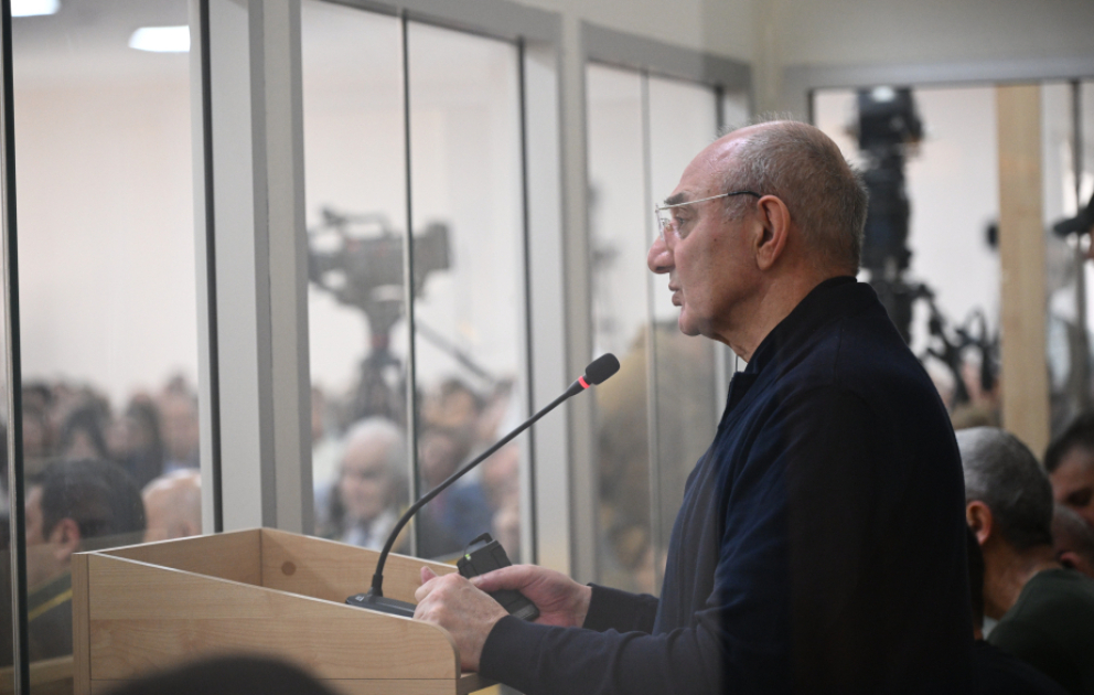 Bako Sahakyan gibt vor Gericht seine Beteiligung an der Vorbereitung militärischer Operationen und Kampfeinsätze zur Besetzung aserbaidschanischer Gebiete zu VİDEO