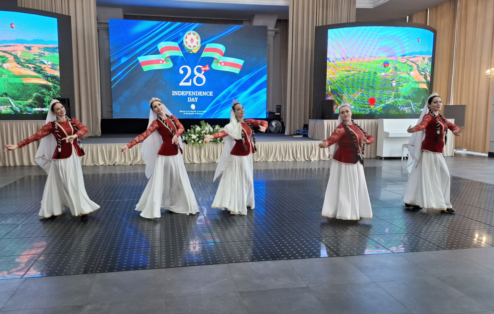 Azərbaycanın Müstəqillik Günü münasibətilə Kişineuda qəbul təşkil olunub VİDEO