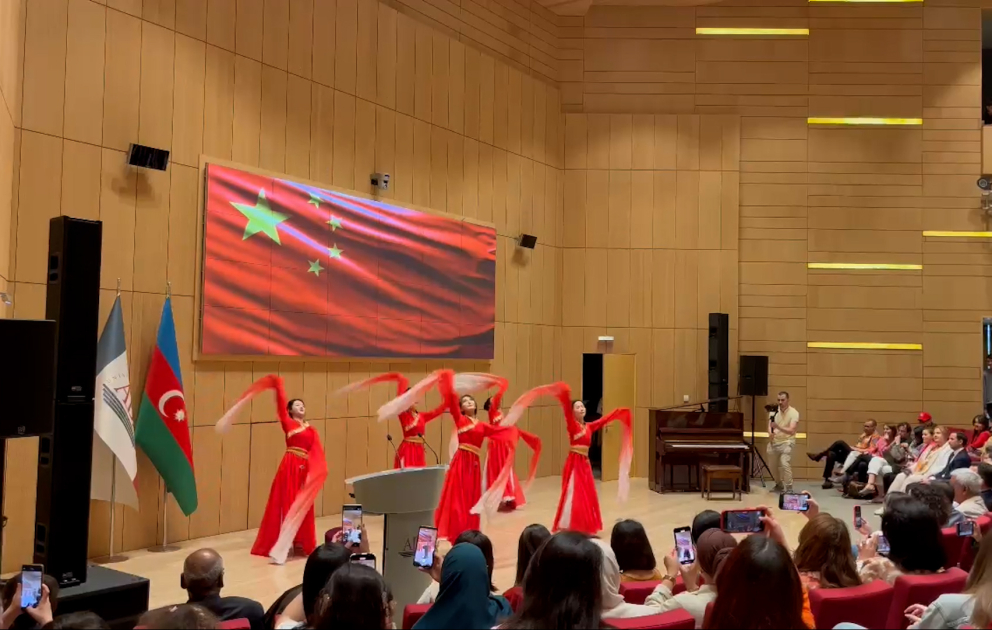 Əlliyə yaxın ölkə ADA Universitetinin 13-cü Beynəlxalq Festivalında bir araya gəlib VİDEO