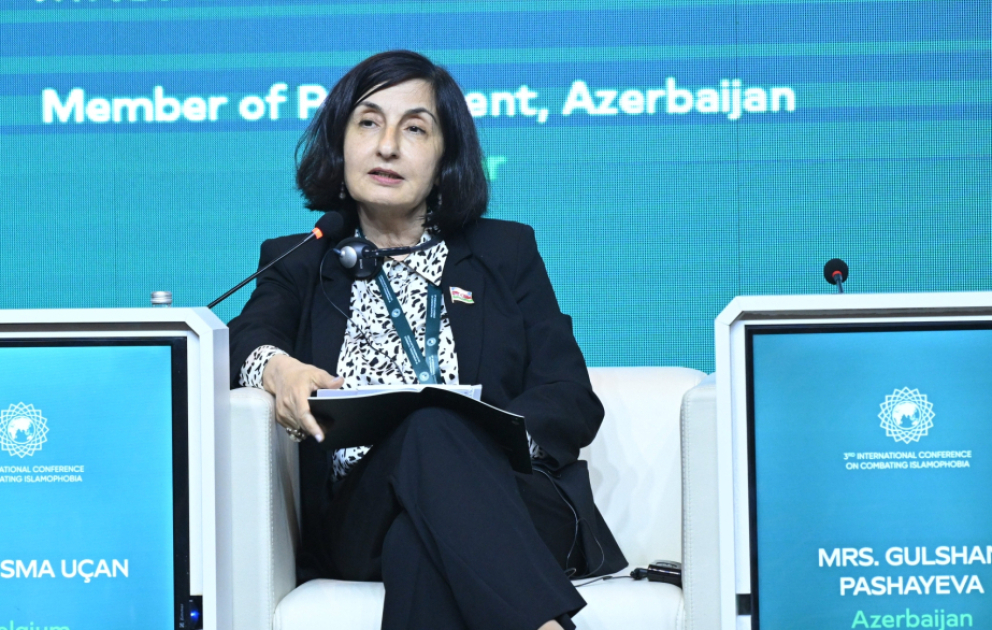 Milli Məclisin deputatı: Müsəlman xanımlar öz hüquqları uğrunda fəal mübarizə aparır VİDEO