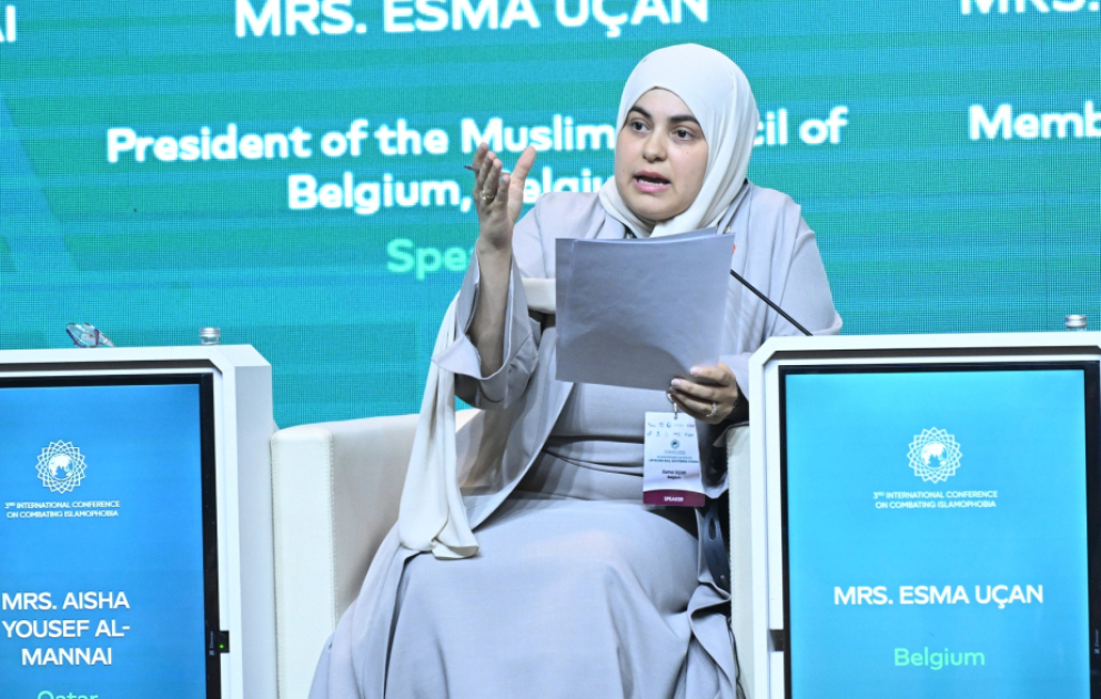 Esma Uçan: Müsəlman qadınlar səhiyyə sahəsinə mühüm töhfələr verirlər VİDEO
