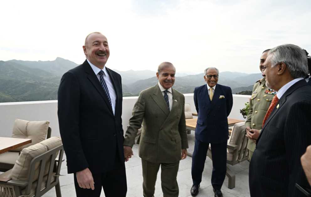 President of Azerbaijan Ilham Aliyev held expanded meeting over luncheon with Prime Minister of Pakistan in Lachin VIDEO