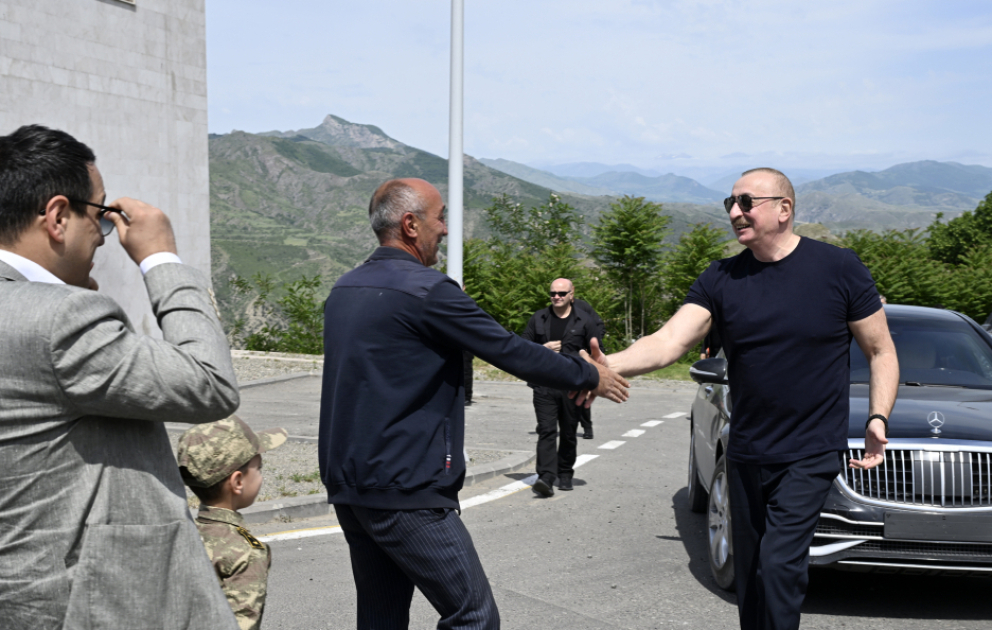 President Ilham Aliyev met with residents in Lachin VIDEO