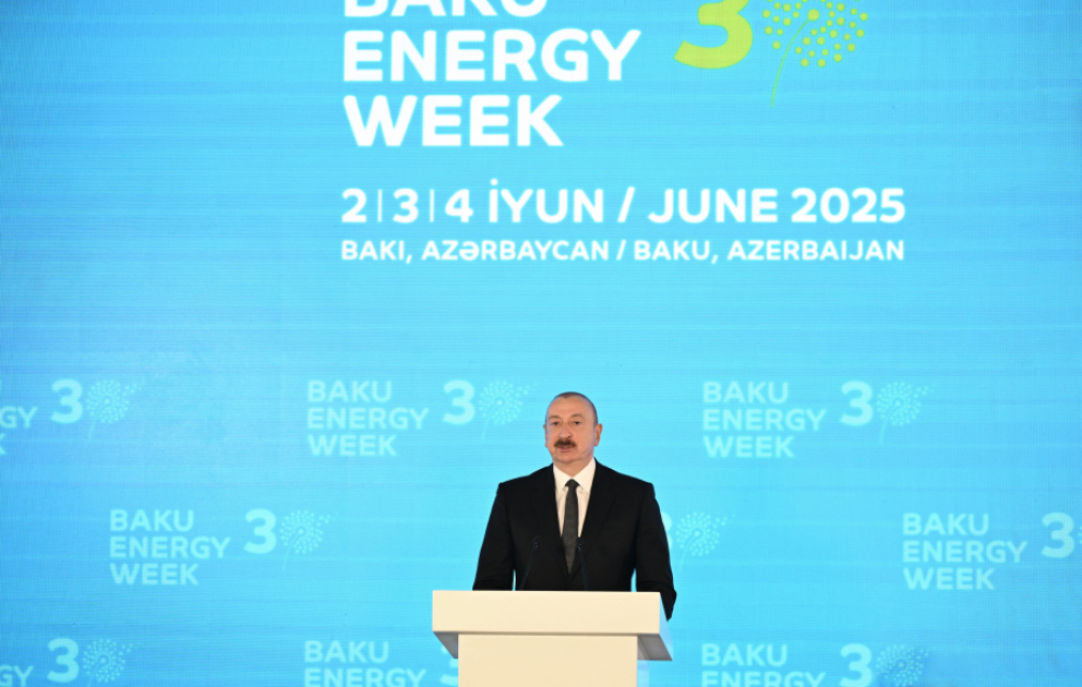 Prezident İlham Əliyev 30-cu “Caspian Oil and Gas”, 13-cü “Caspian Power” sərgilərinin və 30-cu “Baku Energy Forum”un rəsmi açılış mərasimində çıxış edib  YENİLƏNİB-4  VİDEO