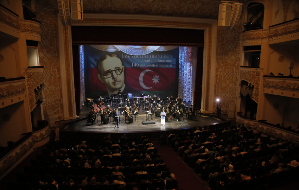 Daşkənddə Üzeyir Hacıbəylinin anadan olmasının 140 illik yubileyi münasibətilə böyük konsert keçirilib FOTO  VİDEO