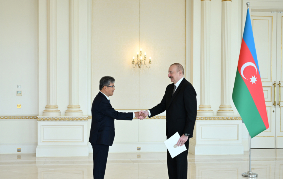 President Ilham Aliyev received credentials of incoming ambassador of Republic of Korea to Azerbaijan VIDEO